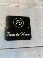 Naambord 12 x 12 cm RVS gepoedercoat incl tekst